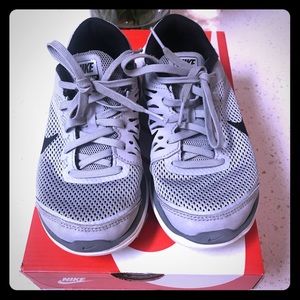 Nike Roshe One Kids Size 1Y